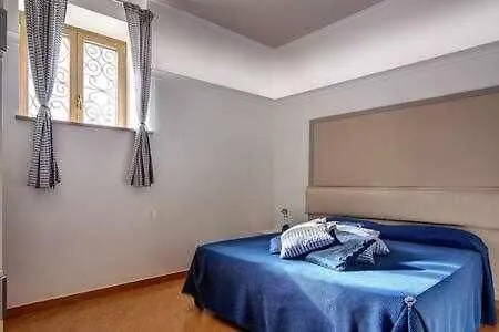Apartment Gocce - Casa Dellaccademia In Centre *